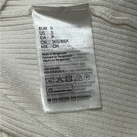 H&M Basics Ribbed Knit White Tank Top - Picture 4 of 4